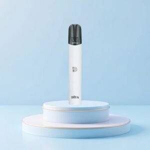 叮啞 DIYA 一代主機 8W 恆壓不掉味技術 厚實飽滿擊喉感 Type-C 快速充能 8W 恆壓不掉味技術 繽紛風味還原 台灣現貨